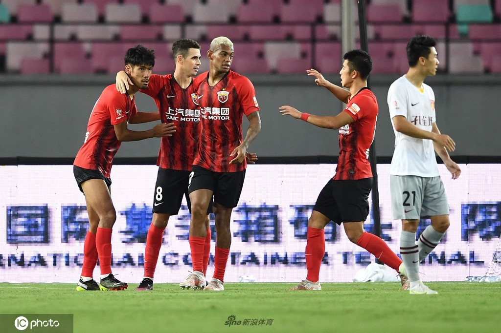 上海海港1-0河北队