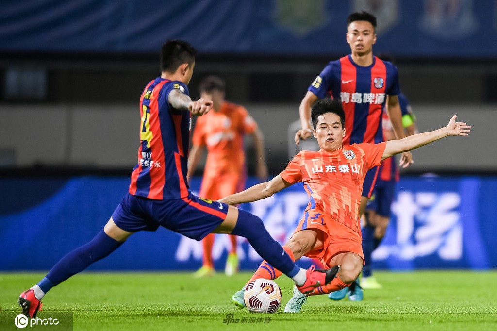 青岛队0-5山东泰山
