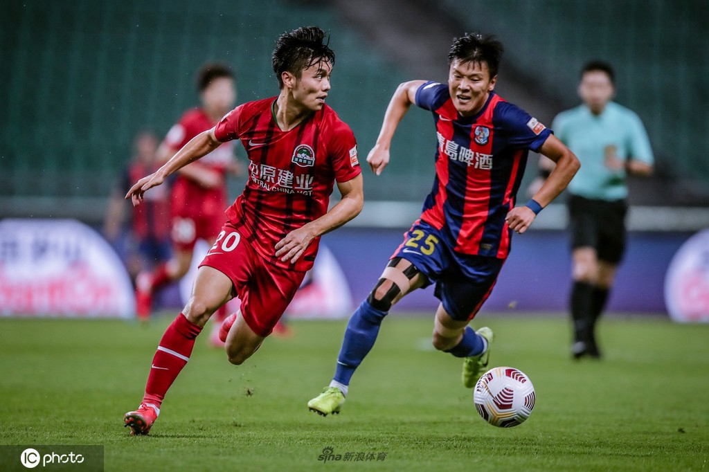 [中超]青岛队0-1河南嵩山龙门