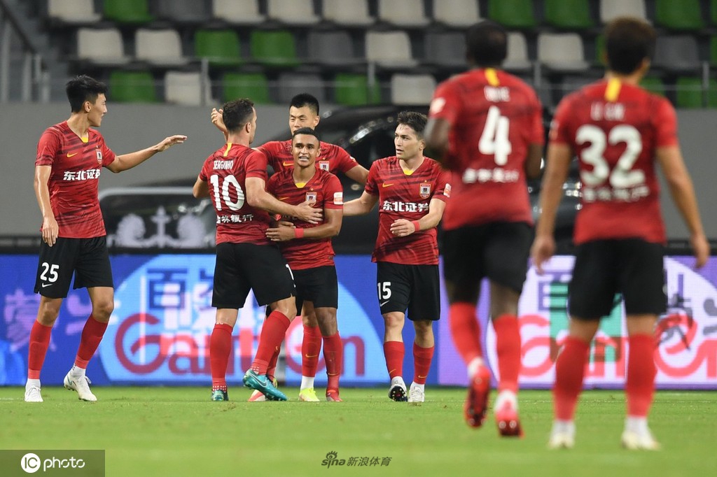 [中超]长春亚泰3-0河北队