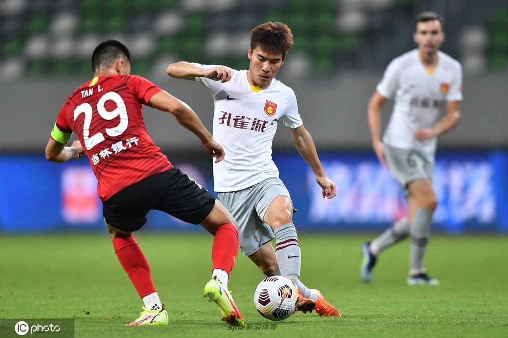 [中超]长春亚泰3-0河北队