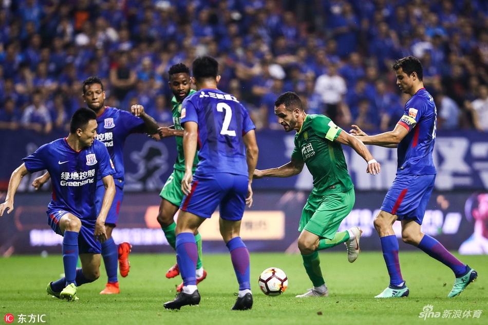 奥古斯托突破重围