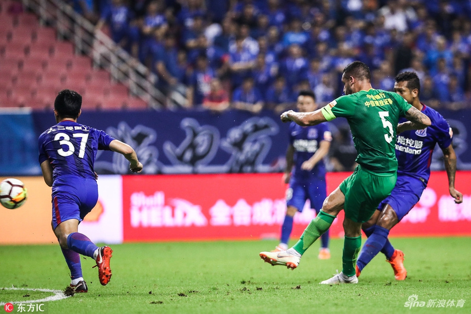 奥古斯托破门瞬间