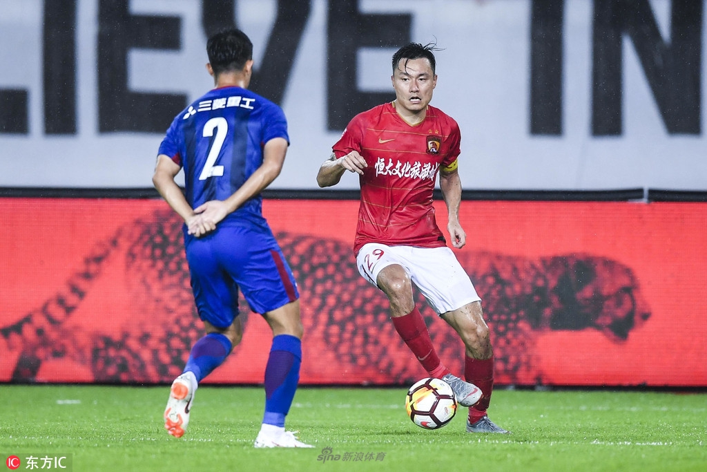 郜林一度进球扳平