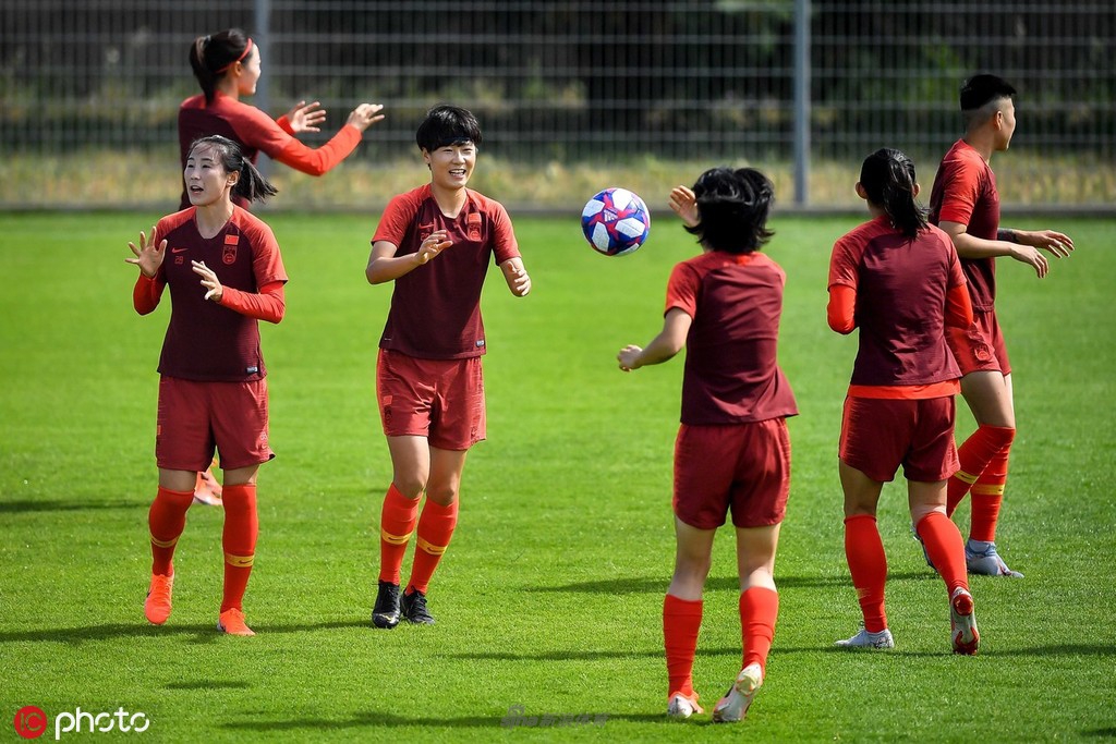 女足备战