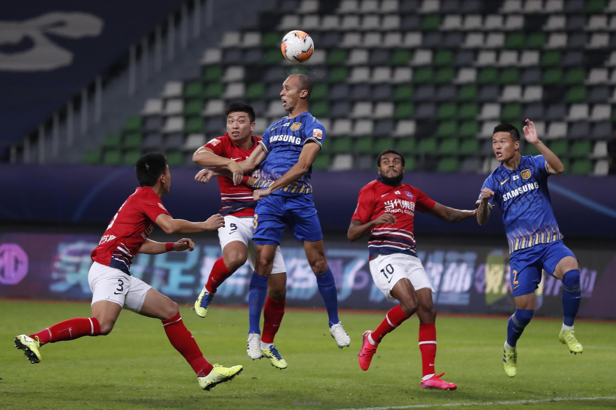 米兰达守护空中