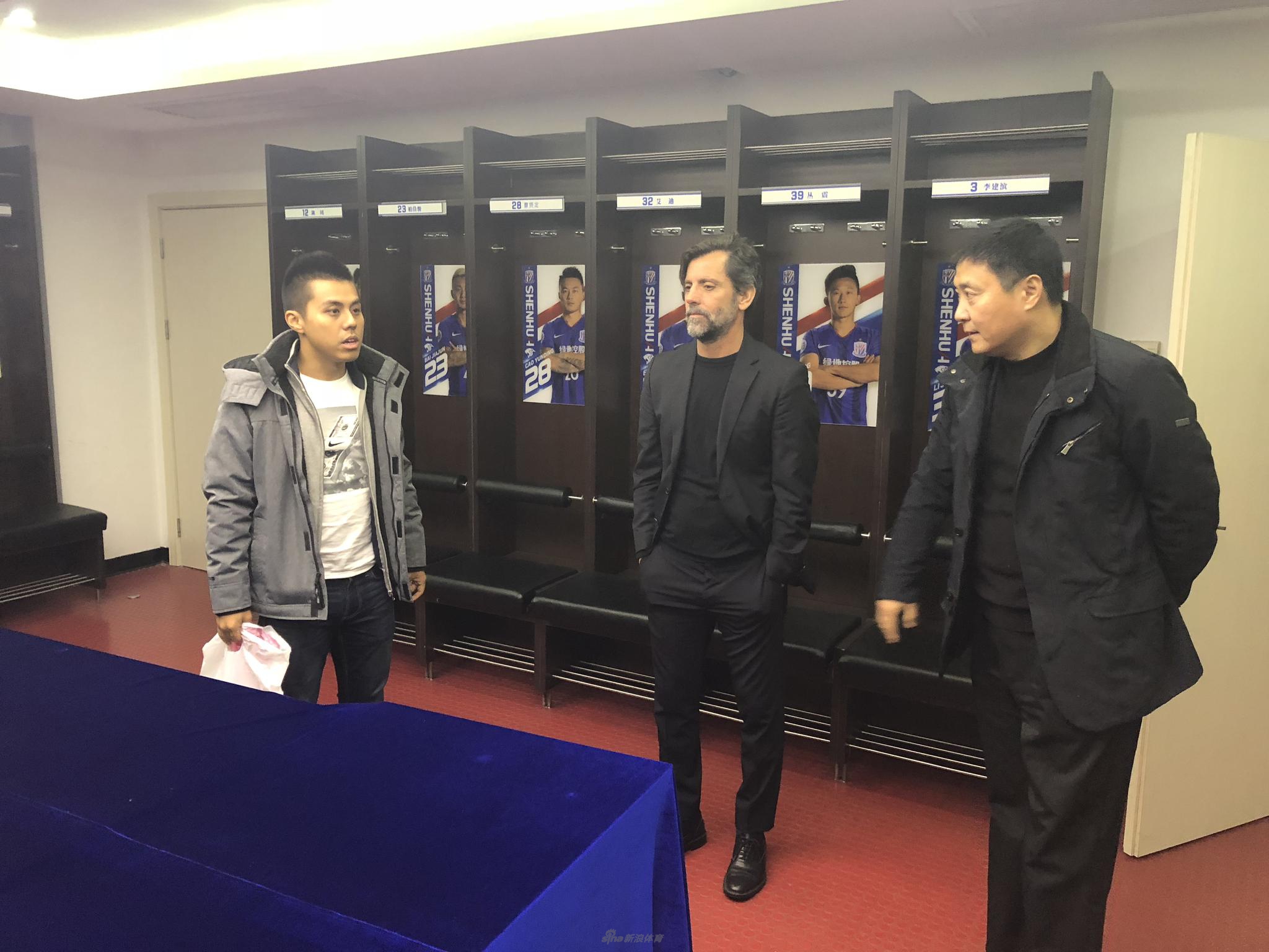 弗洛雷斯来沪考察