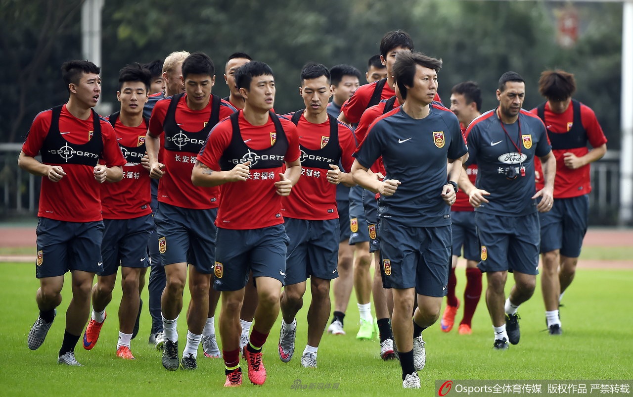 李铁当选国足主帅!两次担任助教后终扶正