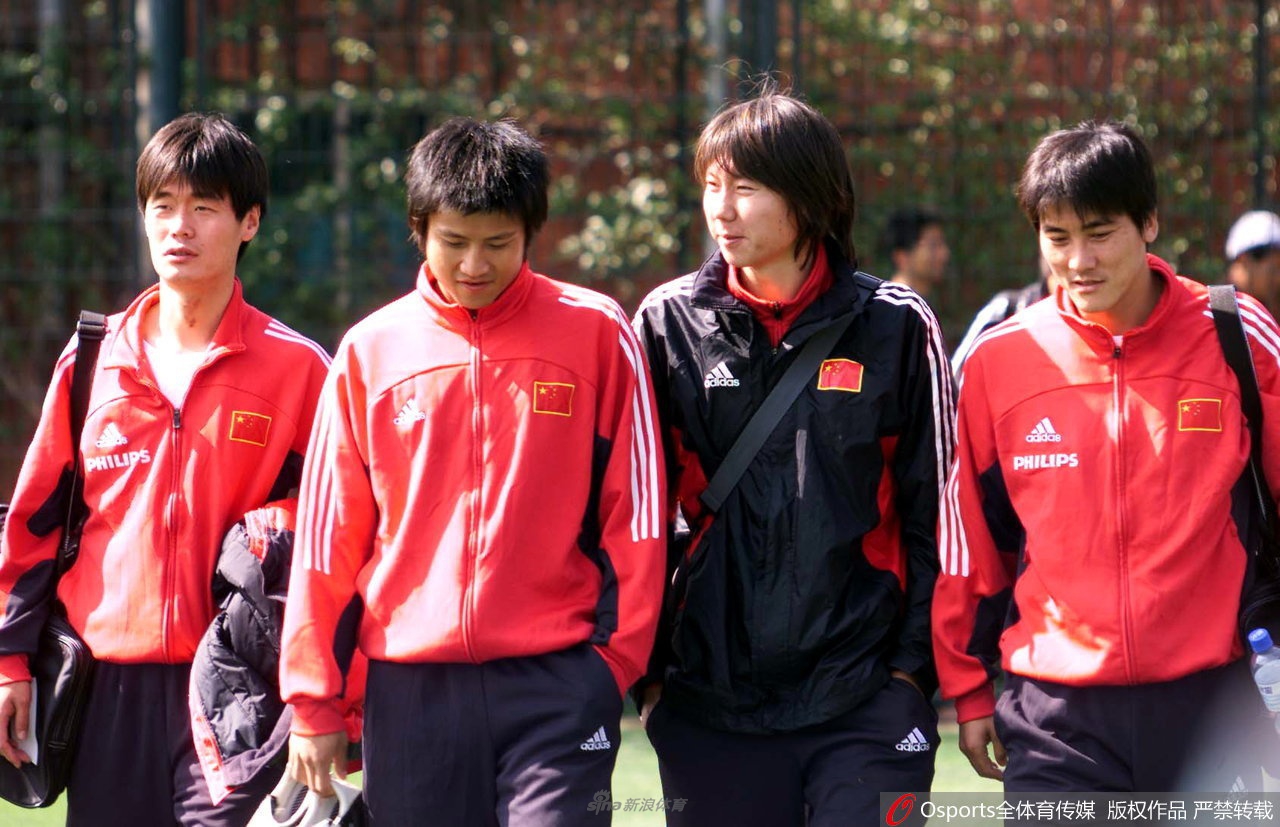 李铁当选国足主帅!两次担任助教后终扶正