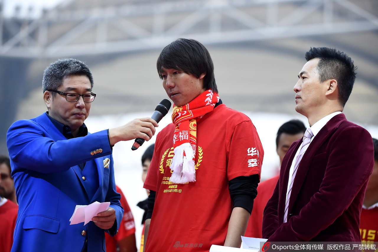 李铁当选国足主帅!两次担任助教后终扶正