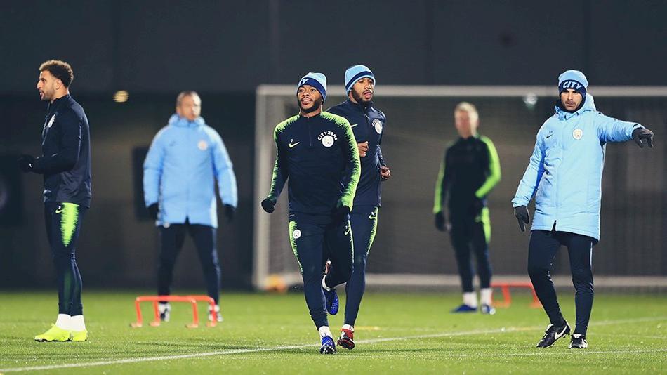 曼城集结训练 妖王全副武装