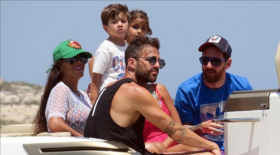 还原优质偶像梅西 孝子良友好丈夫