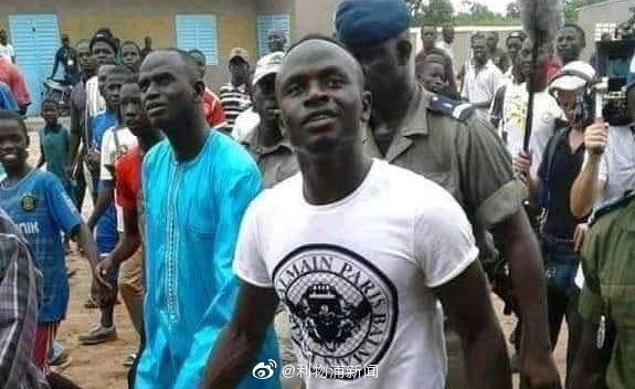 利物浦巨星太暖 为这事砸27万