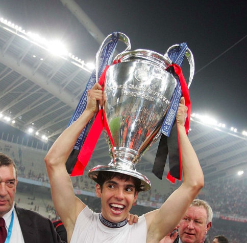 米兰欧冠夺魁12周年卡卡太美