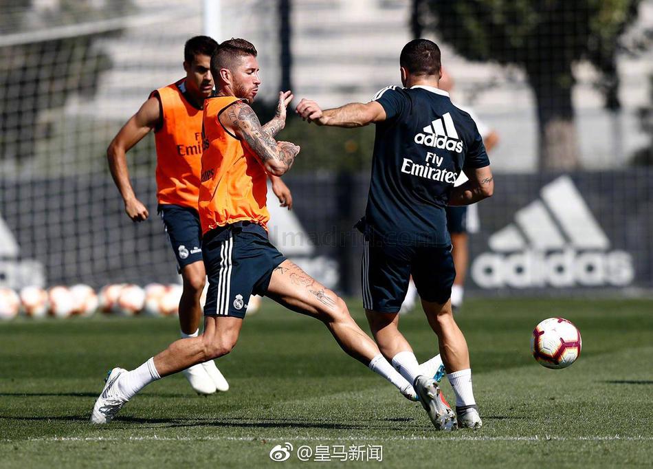 卡塞米罗正式归队 皇马全员训练