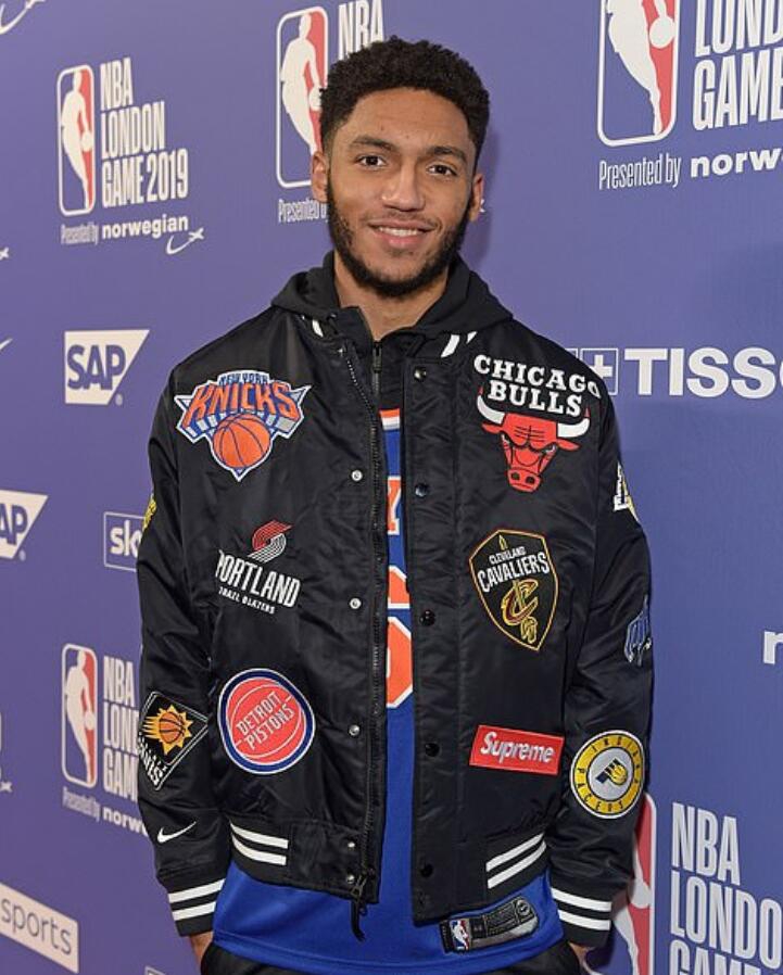 两开花！英超天王扎堆去看NBA