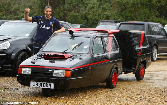 足坛巨星豪车盘点 C罗神车秒杀