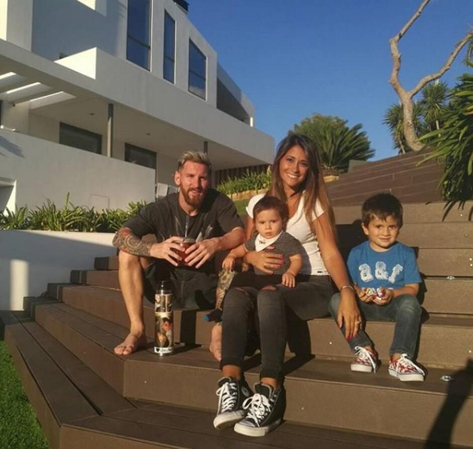 还原优质偶像梅西 孝子良友好丈夫