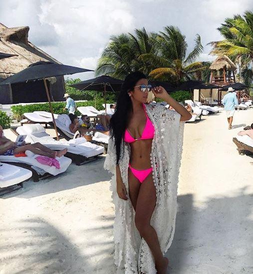 傲人上围！热刺名将艳福不浅