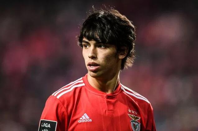 足坛升值最快10人 妖王半年涨1亿