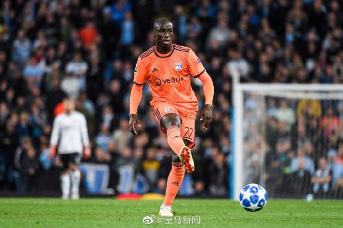 皇马第5签！法国魔翼空降来袭