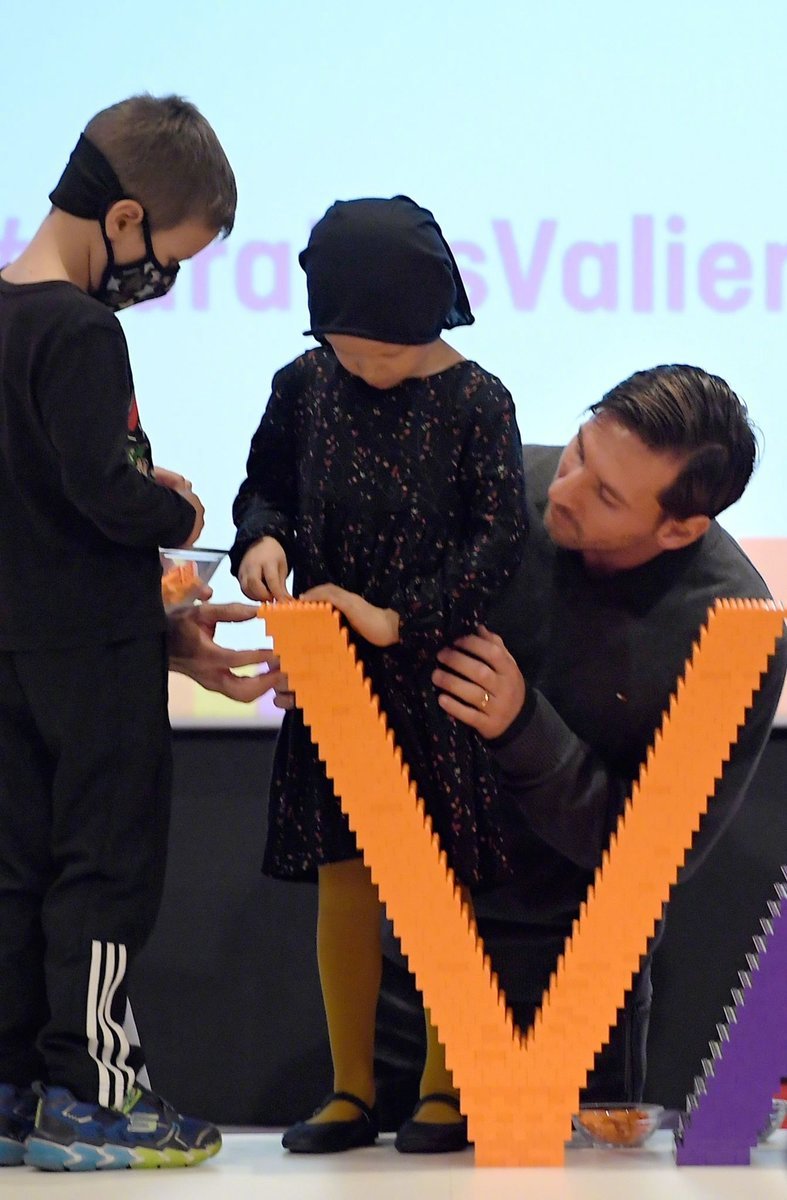 梅西太暖了！参加慈善活动陪伴关爱癌症儿童