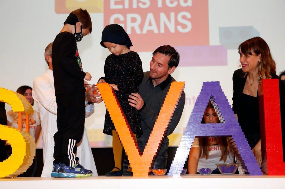 梅西太暖了！参加慈善活动陪伴关爱癌症儿童