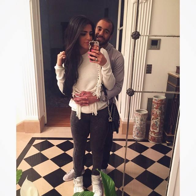 傲人上围！热刺名将艳福不浅