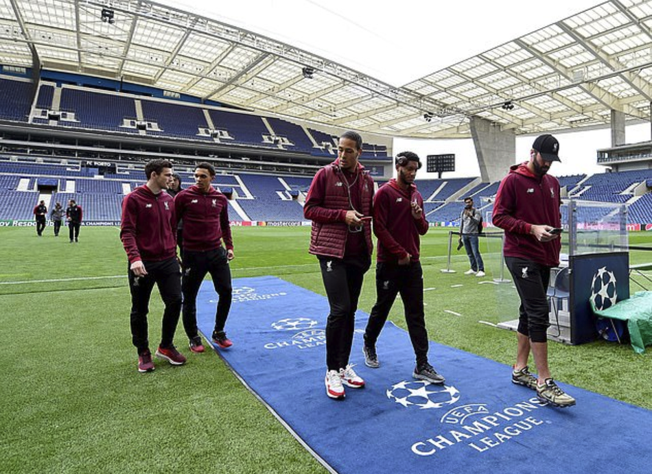 利物浦抵波尔图踩场 萨拉赫成竹在胸