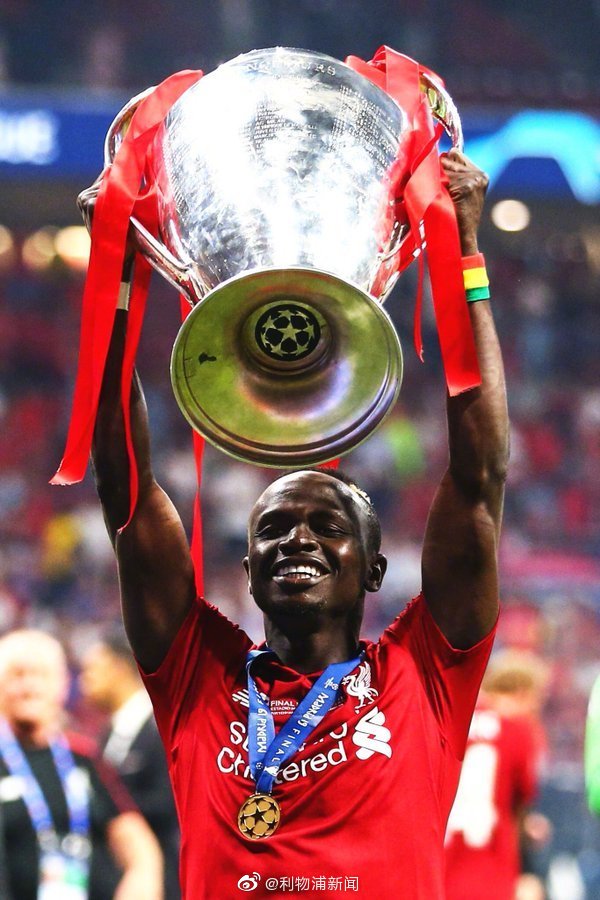 利物浦巨星太暖 为这事砸27万