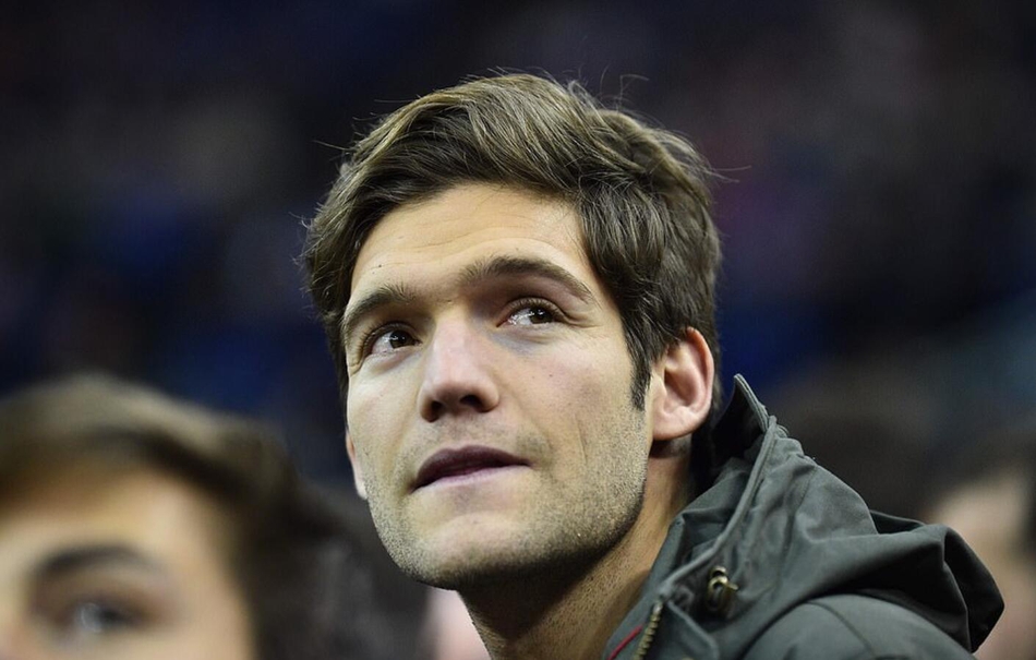 两开花！英超天王扎堆去看NBA