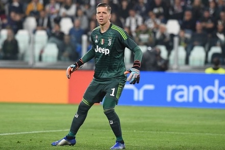 尤文预测阵容：卢卡库辅佐C罗