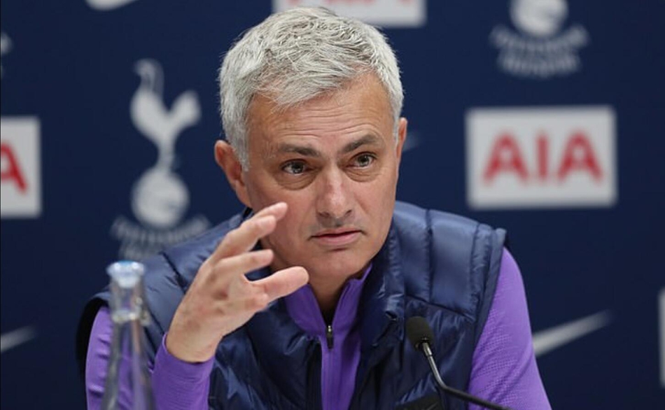 穆帅首场发布会 又爆新金句！