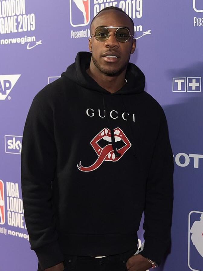 两开花！英超天王扎堆去看NBA