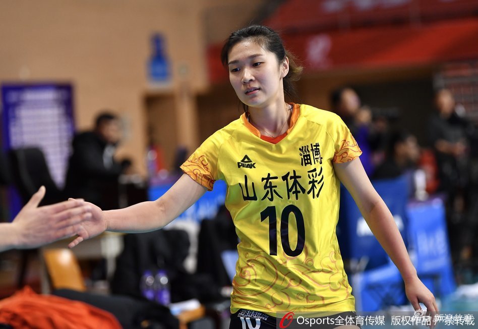 排超八强战江苏女排3-0山东