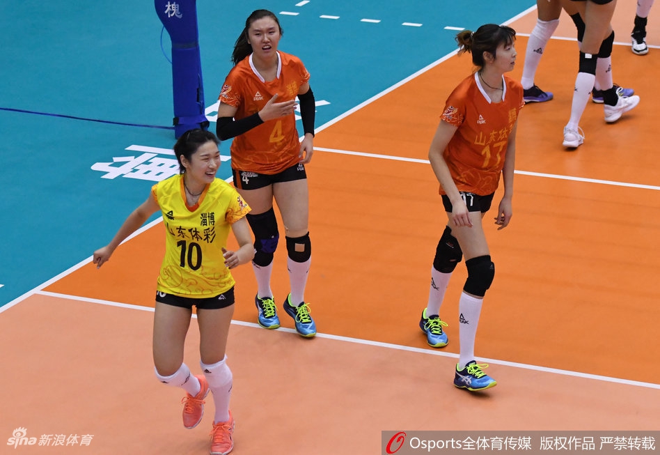排超8强战北汽女排1-3山东女排
