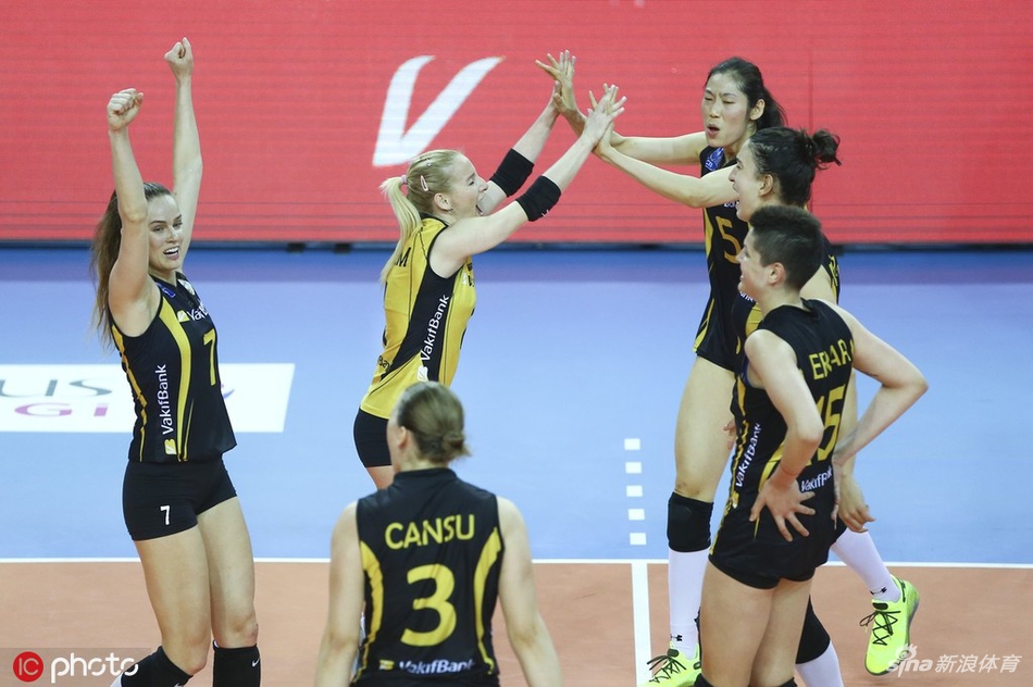 朱婷22分土超决赛瓦基弗3-1