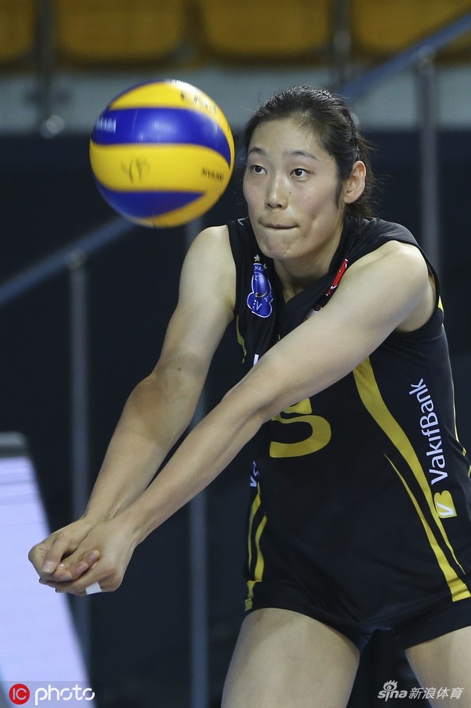 朱婷22分土超决赛瓦基弗3-1