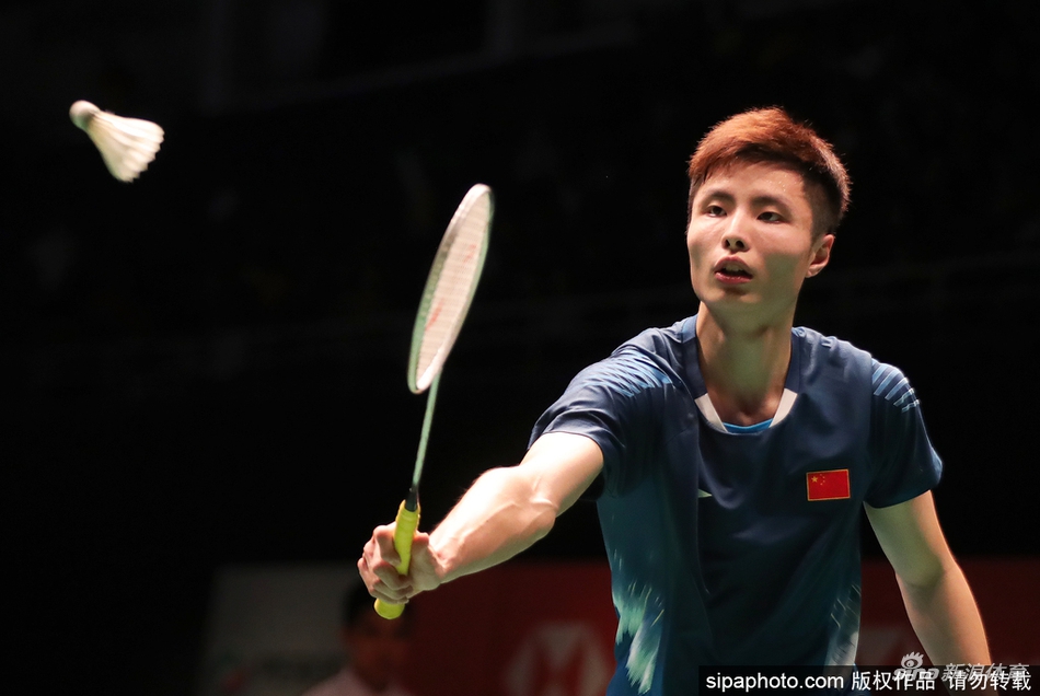 大马赛石宇奇2-1艰难晋级