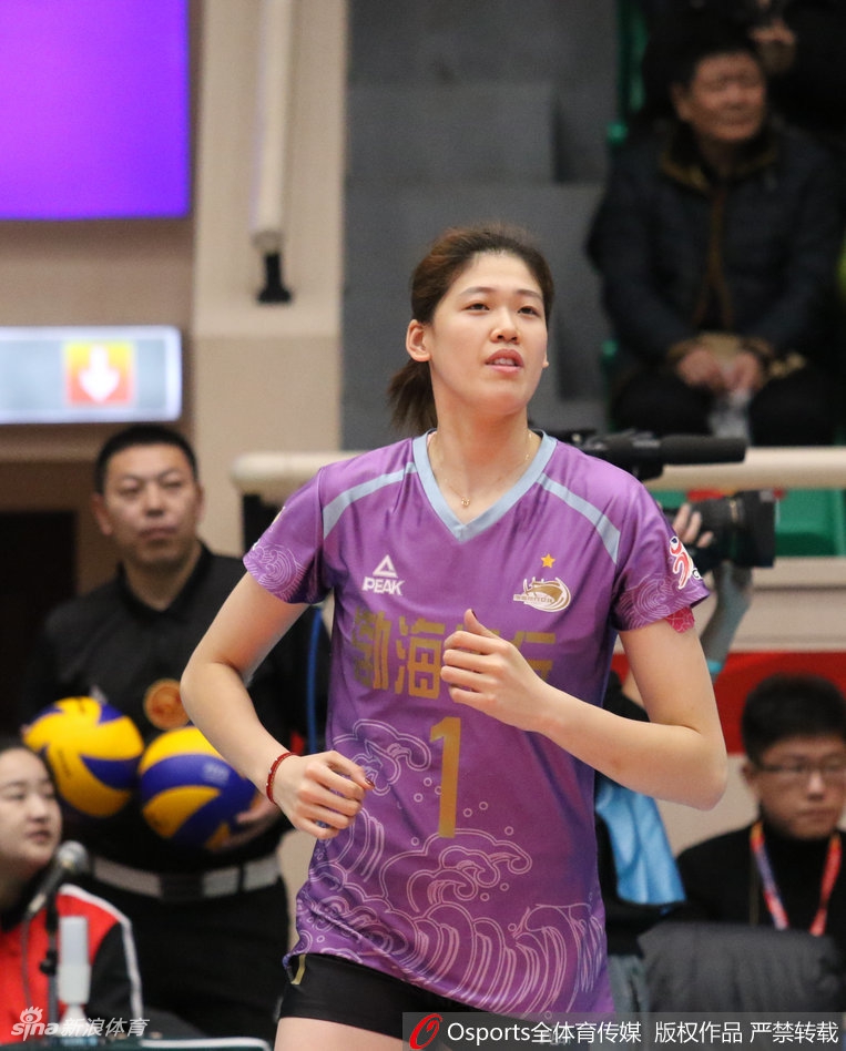 排超8强第10轮天津女排3-0辽宁