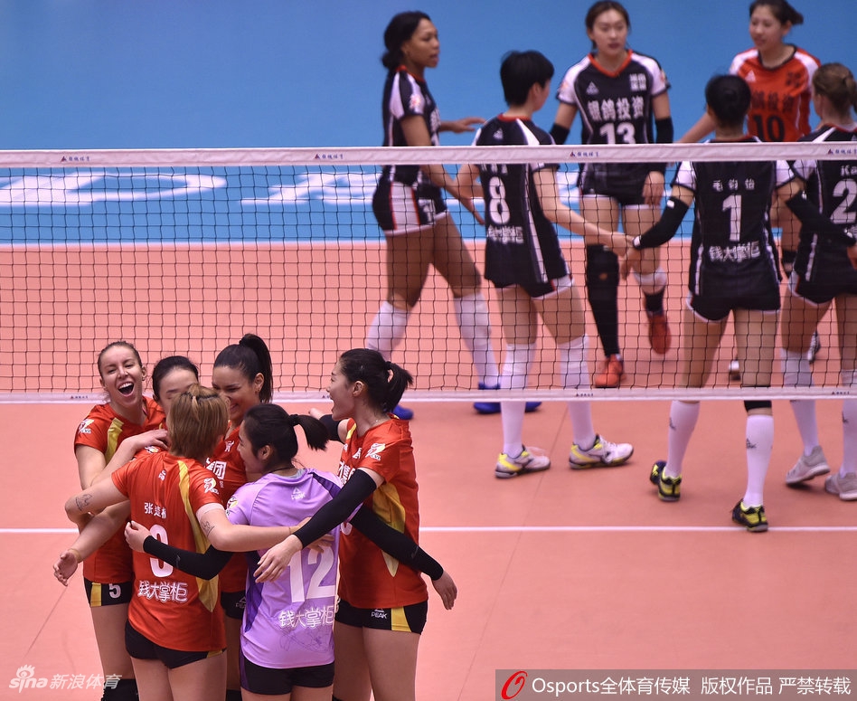 排超精英赛恒大女排3-0河南