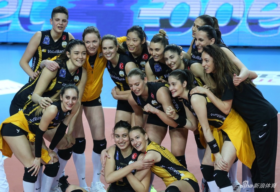 朱婷22分土超瓦基弗3-1进决赛