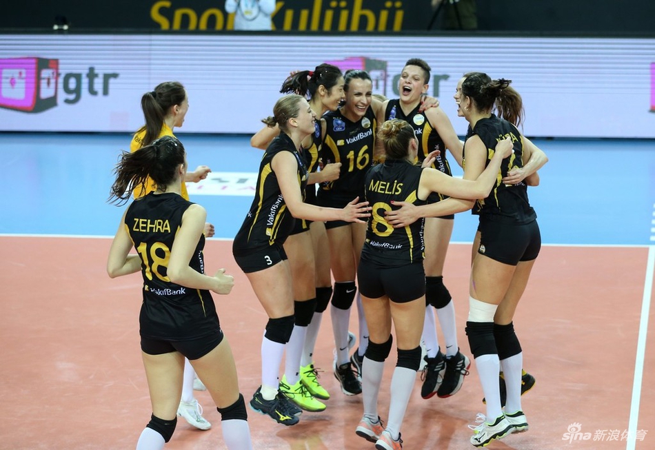 朱婷22分土超瓦基弗3-1进决赛