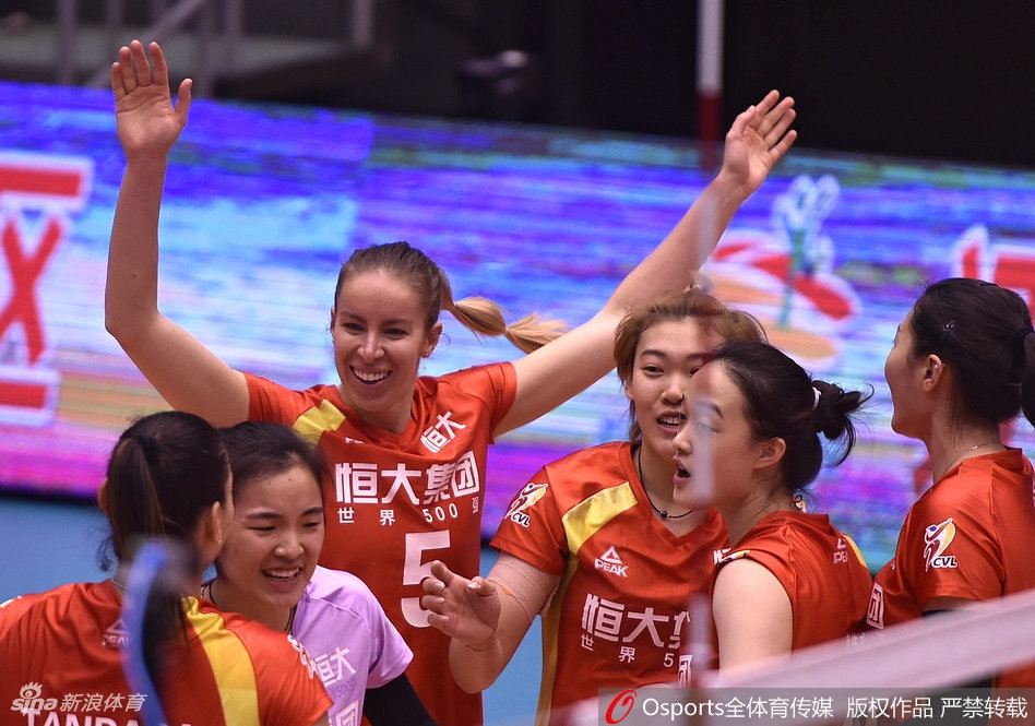 排超精英赛恒大女排3-0河南