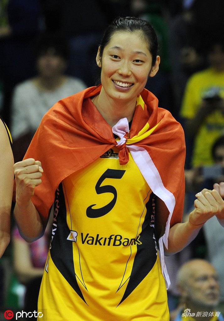 朱婷三年留洋生涯荣誉满满