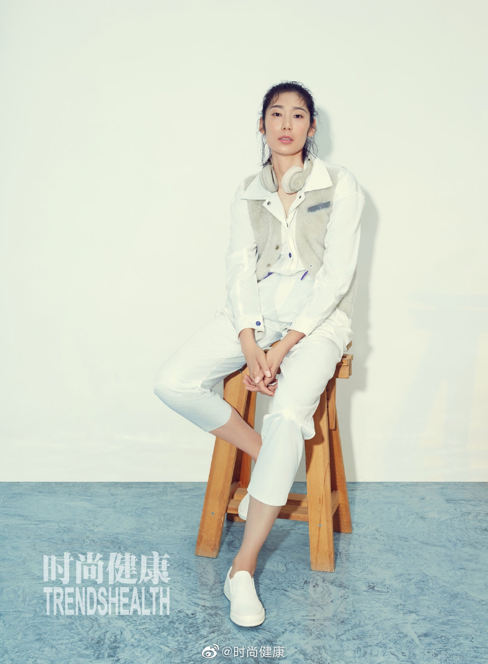 朱婷为《时尚健康》杂志拍写真