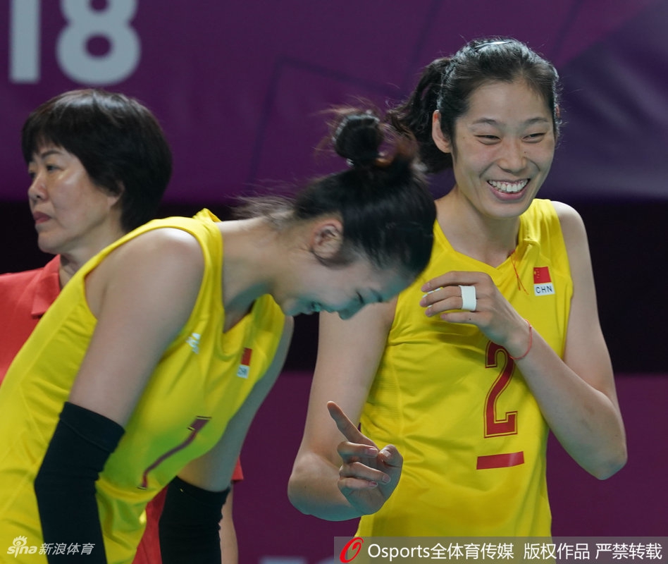 亚运女排小组赛中国3-0韩国