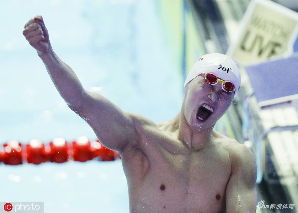 世锦赛400米自由泳孙杨夺冠