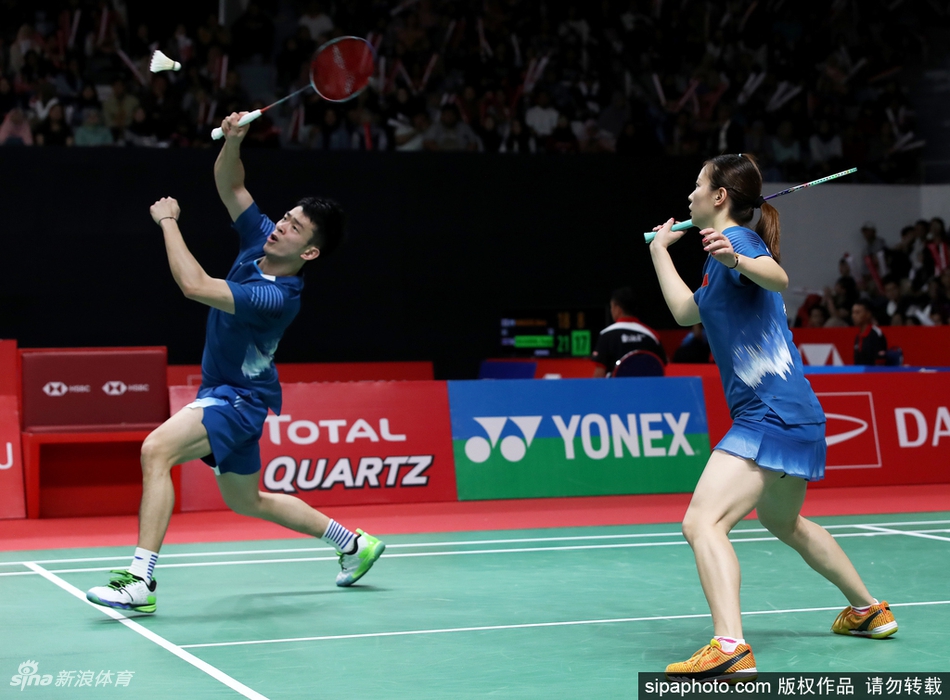 印尼赛混双郑思维/黄雅琼2-0