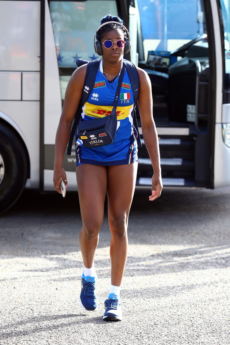 世联赛意大利女排3-0保加利亚